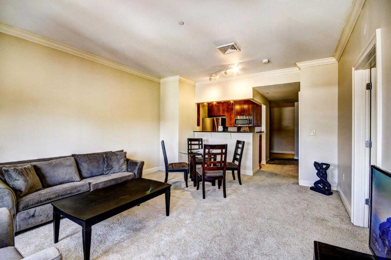 Apartment Harbor Free Indoor Parking Baltimore