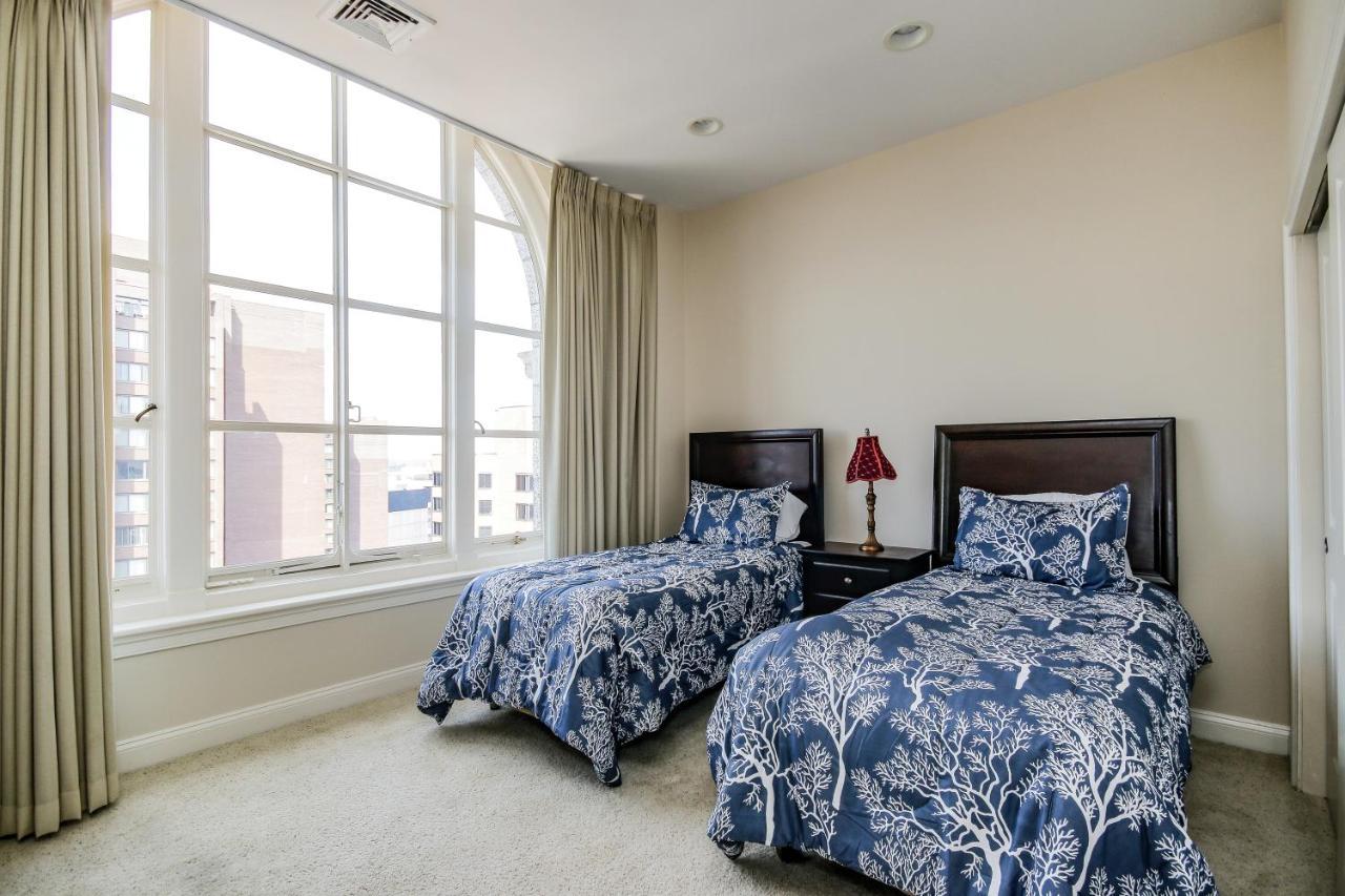 Apartment Harbor Free Indoor Parking *