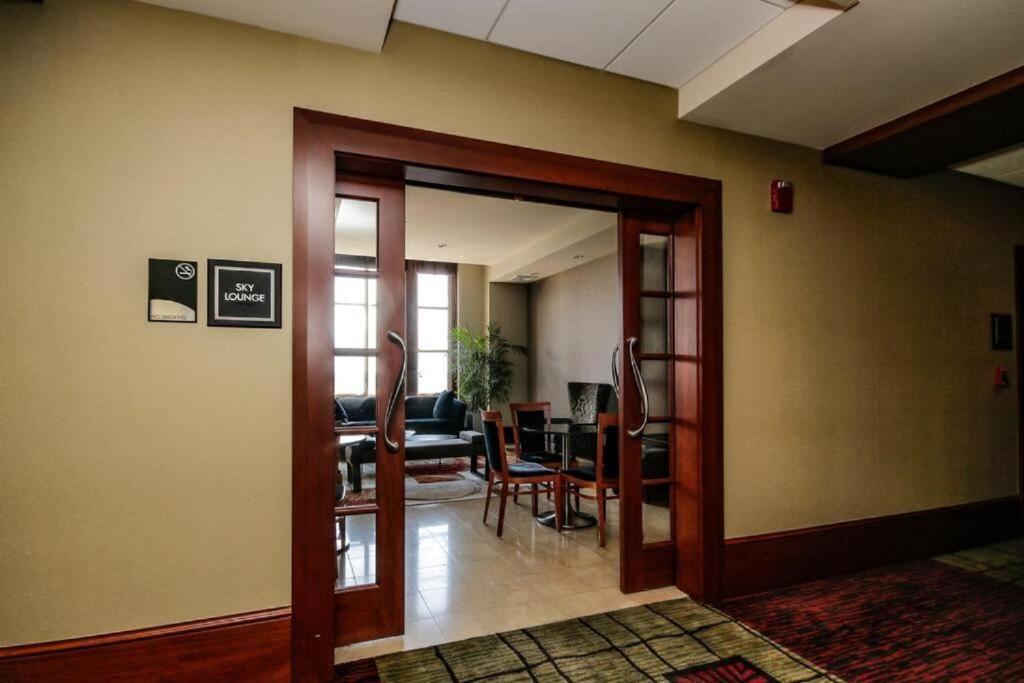 Apartment Harbor Free Indoor Parking Baltimore